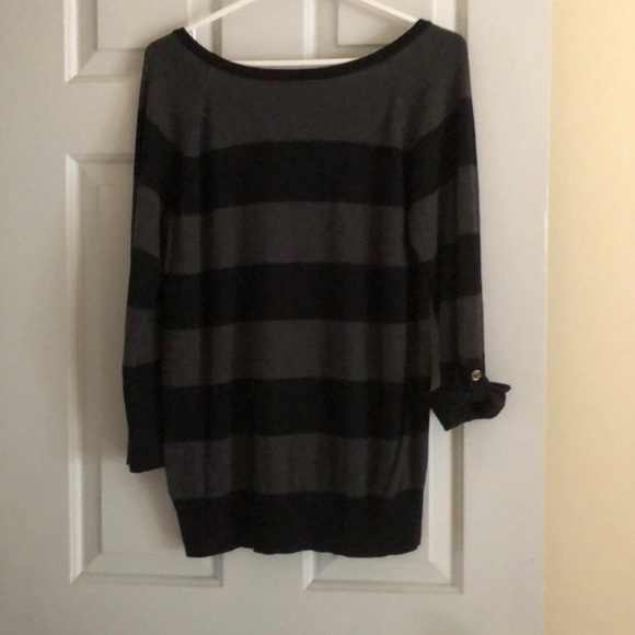 Banana Republic sweater - Picture 2 of 8